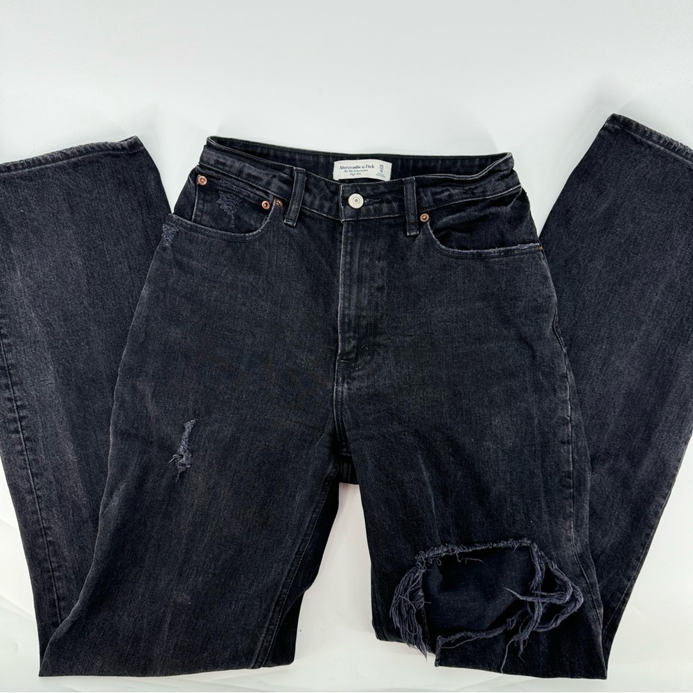 Abercrombie and Fitch Black Distressed 90s High Rise Relaxed Jean LONG
